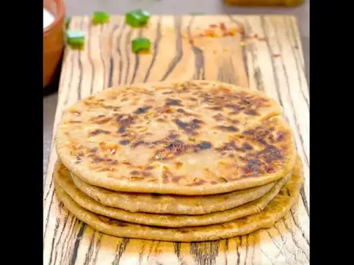 Cheese Corn Capsicum Paratha - Jain