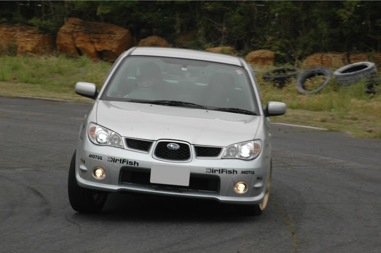 インプレッサ WRXのジムカーナ・自動車競技・カートランド三重・流し撮りに関するカスタム事例の投稿画像4枚目