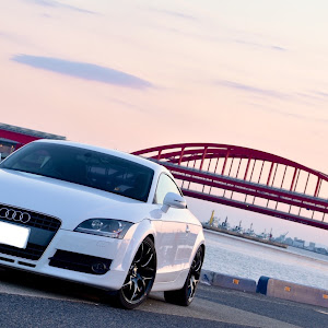 TT クーペ