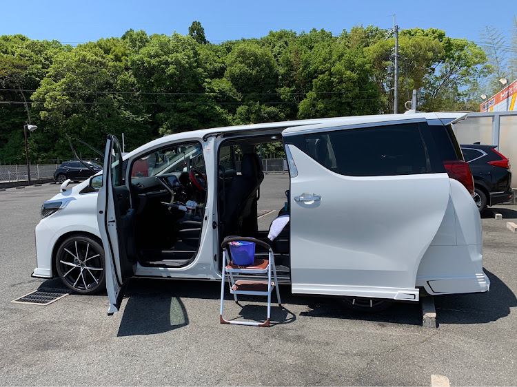アルファードの天気最高👍・アルファード30後期・ドライブ・洗車・コロナウイルスに負けるなに関するカスタム事例の投稿画像3枚目