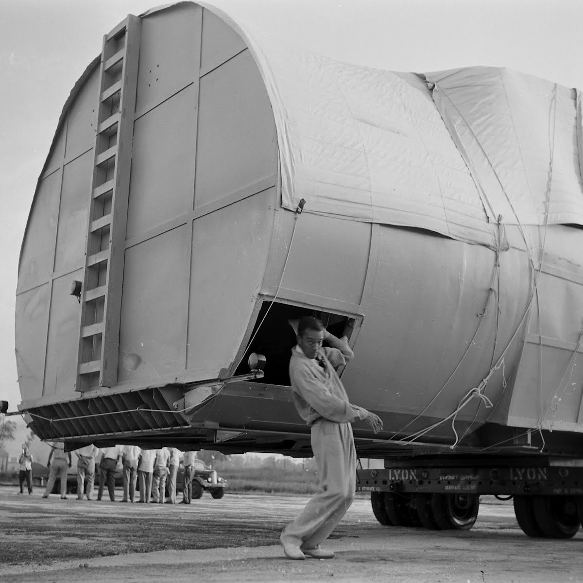 Moving Of Lockheed C-130 Mockup From Savannah To Atlanta