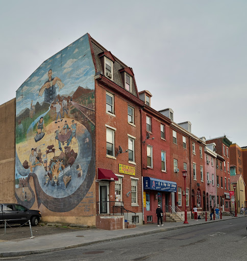 "History of Chinatown" Mural