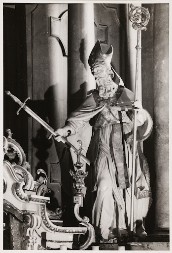 Osterburken: Catholic parish church St Gangolf