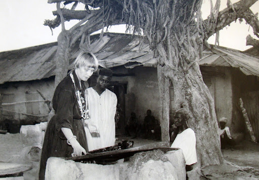 Susanne Wenger in Ilobu