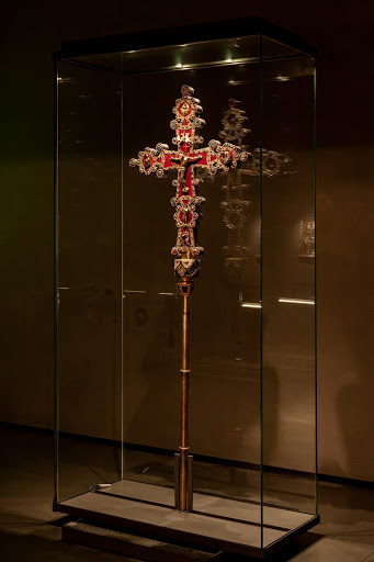 Croce di Chiaravalle