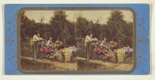 Les Laveuses au repos. Brie. (Full Front)