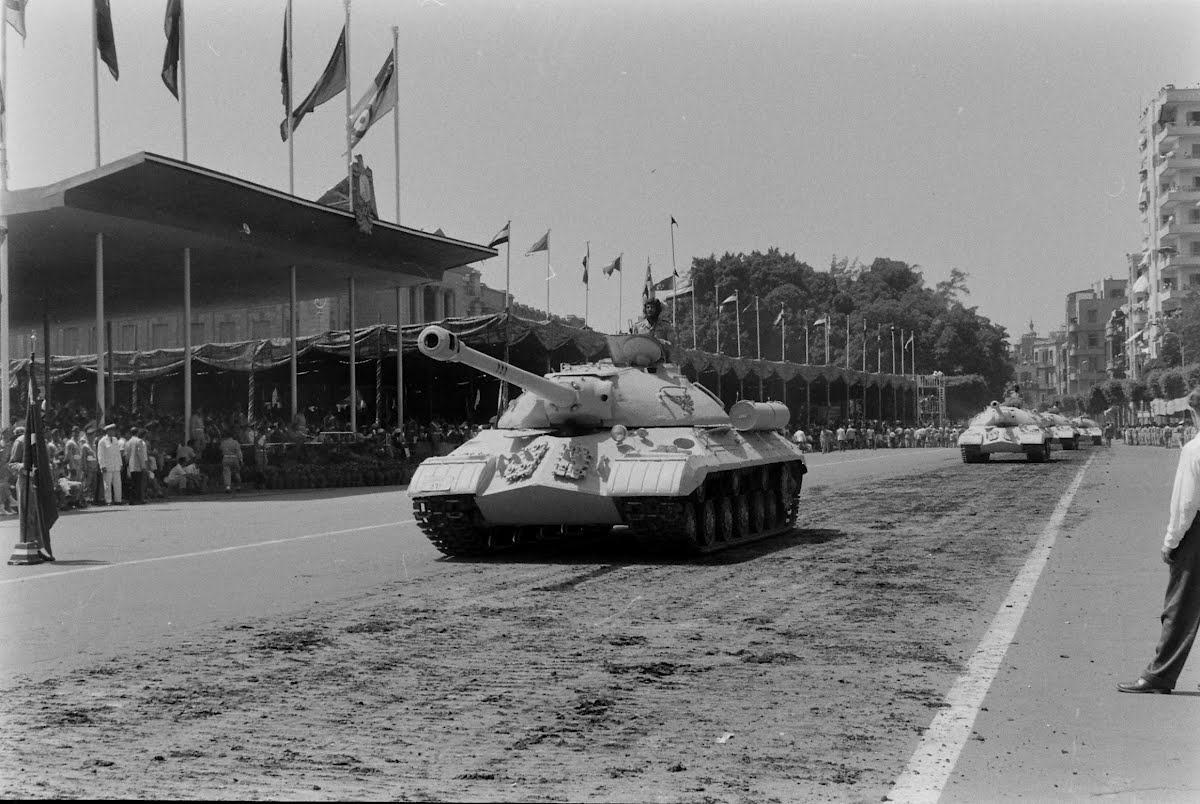 Nasser's Military Parade In Cairo