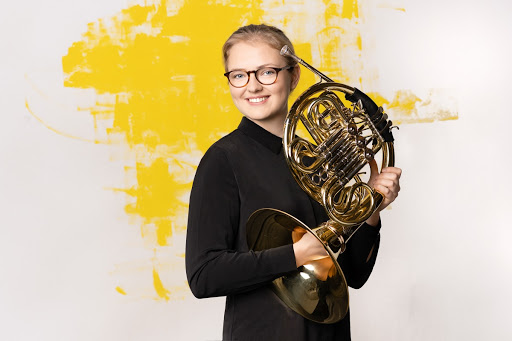 Paula Ernesaks / Horn
