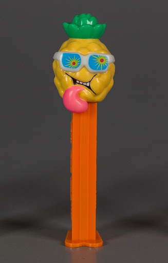 Dispenser:Sourz Pineapple PEZ Dispenser