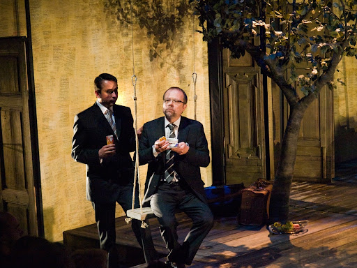 Odcházení v Divadle Archa