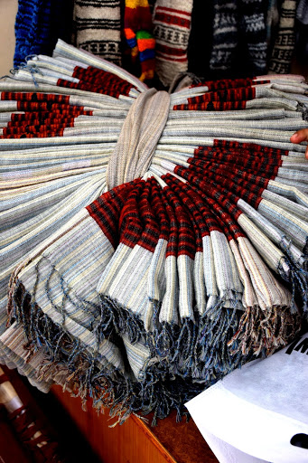 Kullu Shawl Weaving: Product