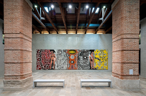 Punta della Dogana, cubo