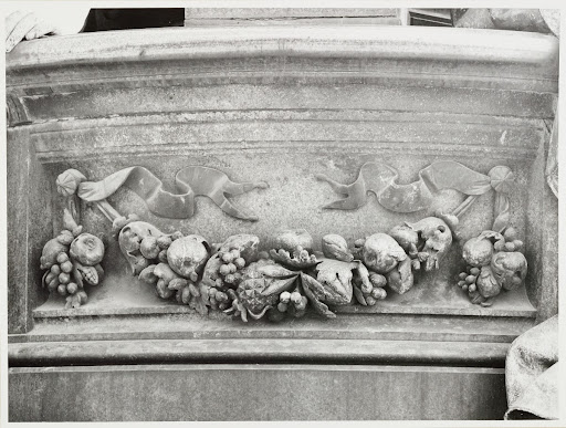 Munich: Max Monument, Monument to King Maximilian II.