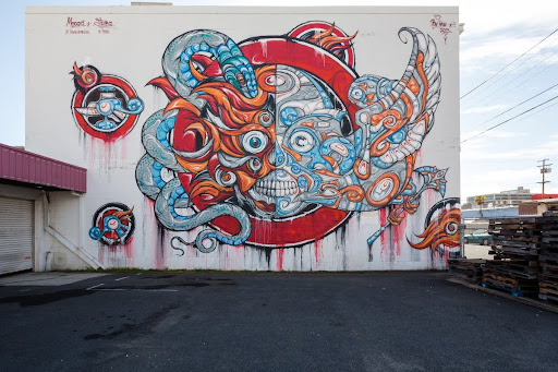 POW! WOW! Hawaii 2013 - Meggs and Phibs Mural