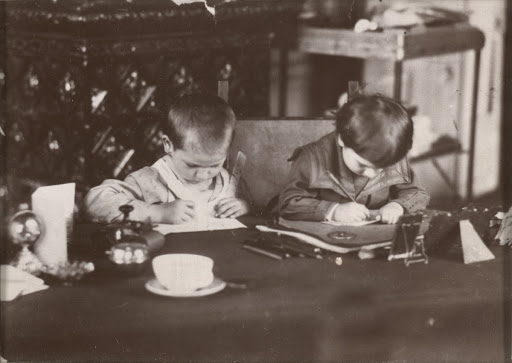 Mietek and Staś, children of Stanisław Wyspiański