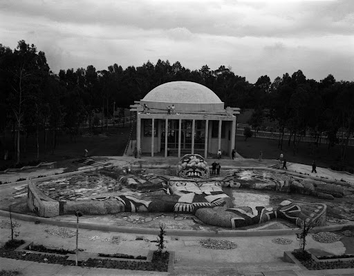 The Fuente de Tláloc and Cárcamo de Dolores building