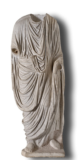Estatua togada