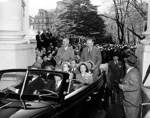 President Harry S. Truman and Vice President-Elect Alben Barkley Return to Washington, D.C.