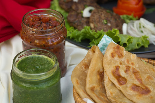 Parathas with chutney