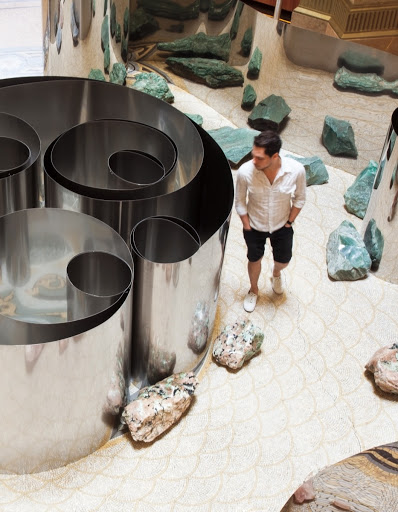 Square of Colors of the Dark Square of Colors of the Dark