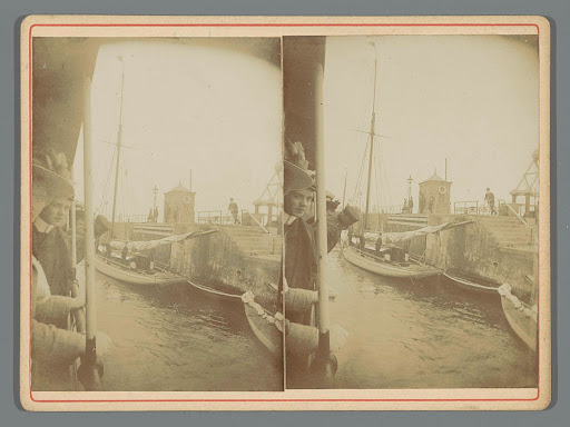 Boten bij de Oranjesluis nabij Durgerdam