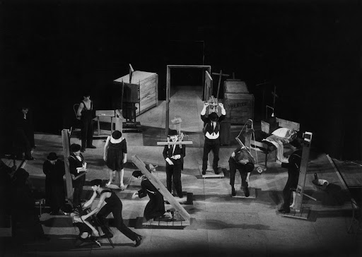 “Let the Artists Die”