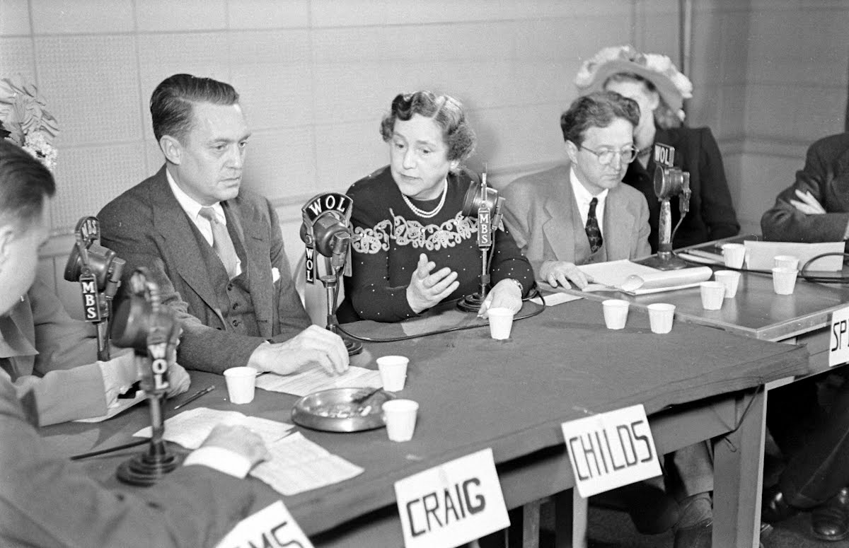 Mrs. Robert Taft's Broadcast
