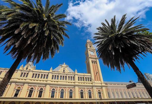 One of the most important train stations in the city of São Paulo, Luz Station was designed by British architect Charles Henry Driver.