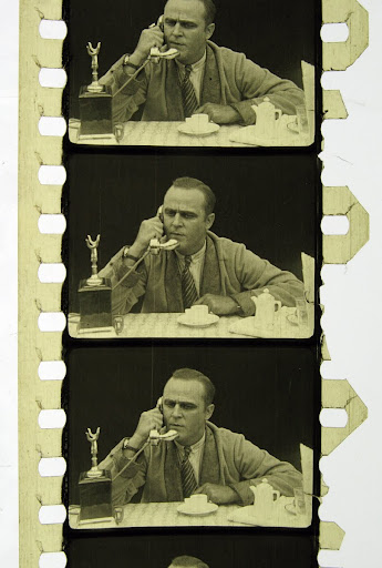 Kolejne kadry z filmu „Zew morza”