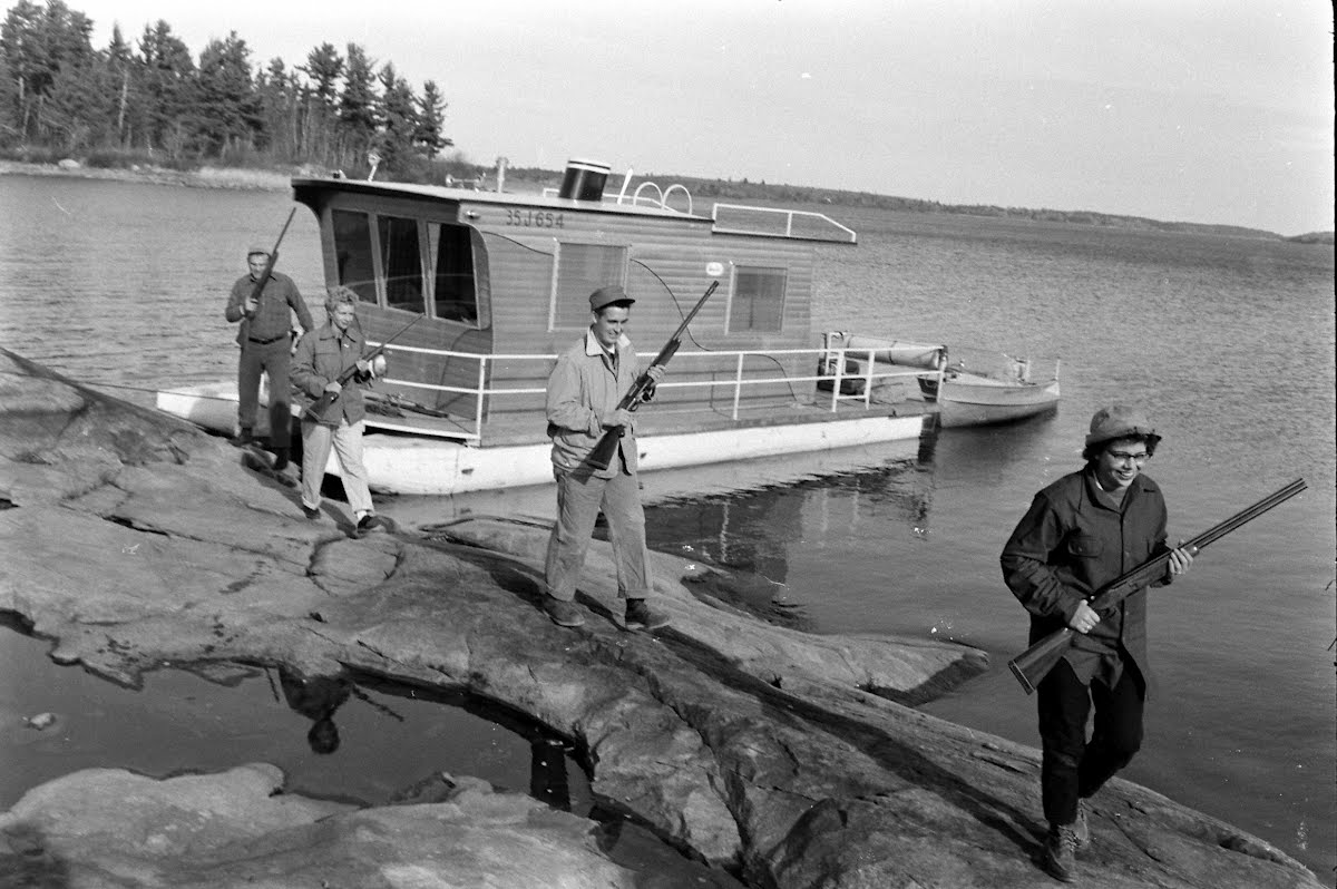 Hunting (Intl. Falls)
