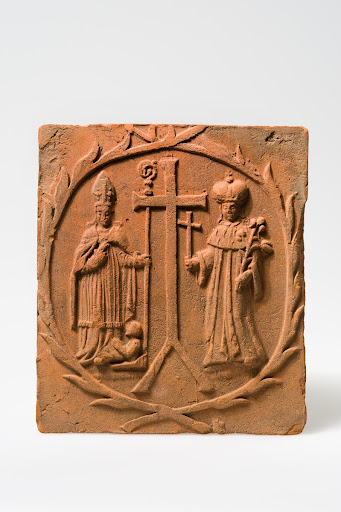 Wall-mounted cockle decorated with the great emblem of the Vilnius Cathedral Chapter