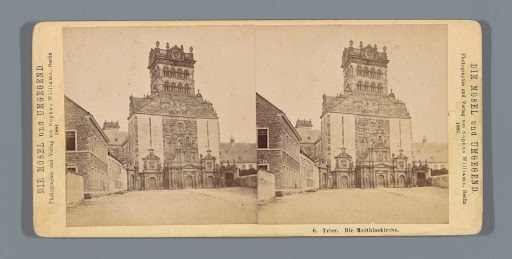 Voorgevel van de Benedictijnerabdij Sint-Matthias te Trier