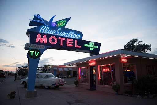 Blue Swallow Motel