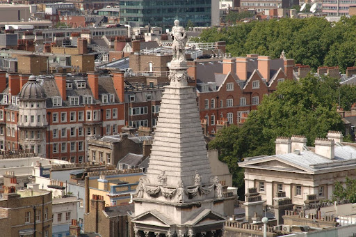 St. George's Bloomsbury, cap of steeple, 2006