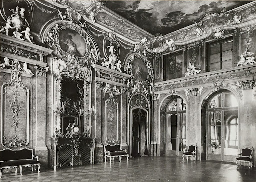 Karlsruhe: Former Grand Ducal Residence, today Badisches Landesmuseum