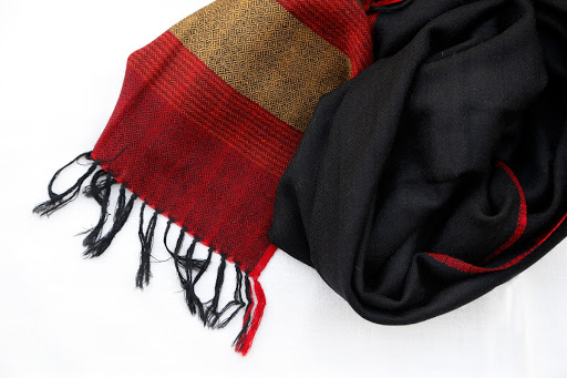 Kullu Shawl Weaving: Product