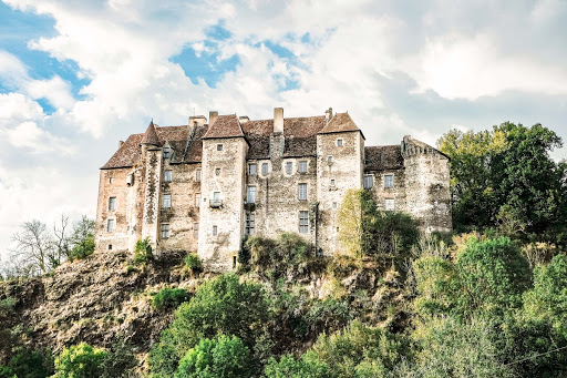 Facade ouest du château de Boussac