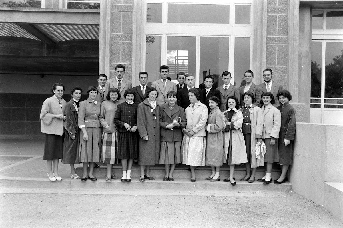 Falaise Fetes Its Friends (Small Normandie Town)