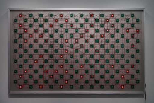 Life (complex system) No.1