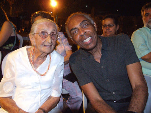 Ministro da Cultura Gilberto Gil e Dona Canô em solenidade de apresentação do projeto de restauração do Solar Araújo Pinho