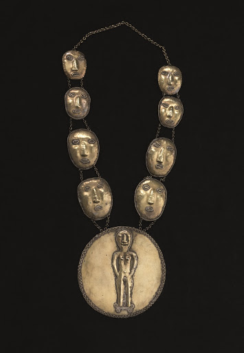 Insígnia de poder: Belak