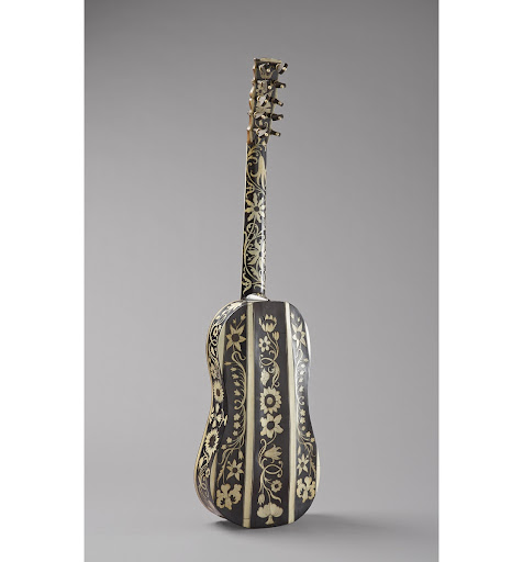 Guitar by Joachim Tielke