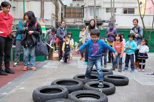 《藍屋親子街頭運動》相片