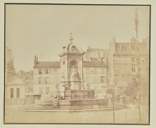 [Fontaine Saint-Sulpice]