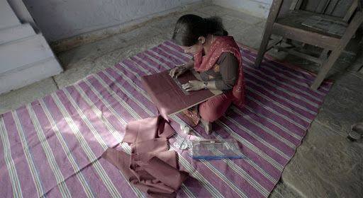 Aipan artisan, Namita Tiwari
