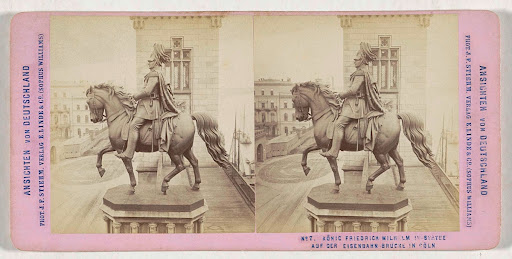Ruiterstandbeeld van koning Frederik Willem IV op de spoorbrug in Keulen