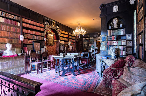 Casa di Gabriele d'Annunzio. Stanza del Mappamondo