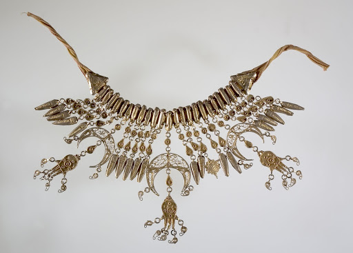 Bride ornament necklace