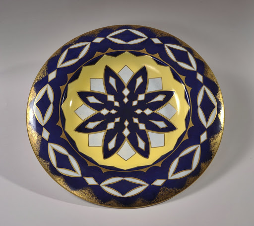Decorative plate