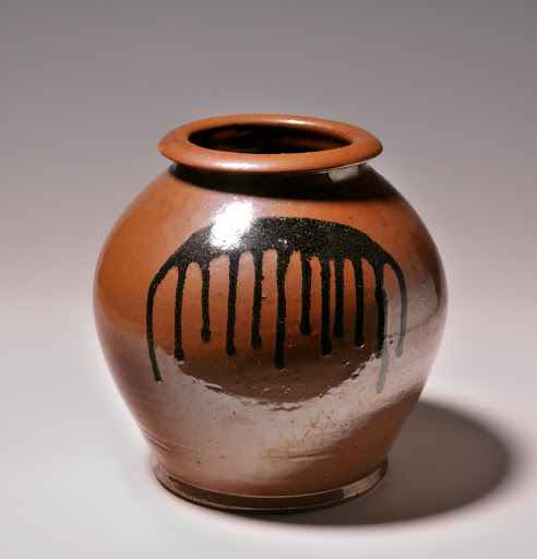 Jar with kaki and black glaze, Kasama ware